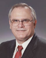 Photo of Senator Everett