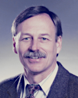 Photo of Senator Snyder