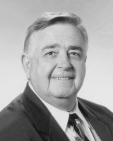 Photo of Representative E. Ray Stalnaker