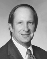 Photo of Representative Stephen Simon