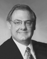 Photo of Representative Roger Smith
