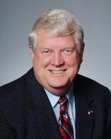Photo of Representative Bobby Pierce (D)