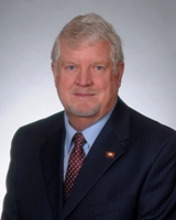 Photo of Representative Bobby Pierce (D)