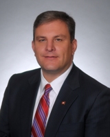 Photo of Representative Lance Reynolds (D)