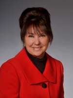Photo of Representative Lori Benedict (R)