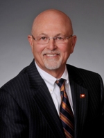 Photo of Representative Les "Skip" Carnine (R)