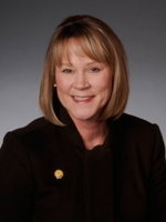 Photo of Representative Tiffany Rogers (D)