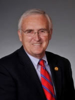 Photo of Representative Tim Summers (R)