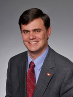 Photo of Senator Robert Thompson (D)