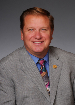 Photo of Representative Mark Perry (D)