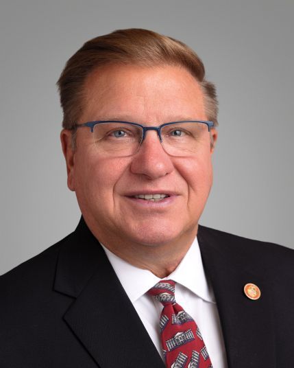 Photo of Representative Mark Perry (D)