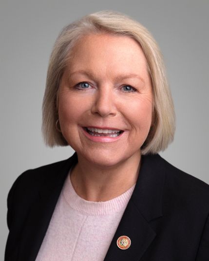 Photo of Representative Tippi McCullough (D)