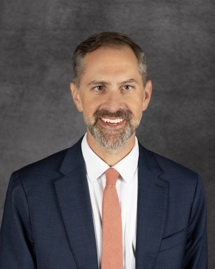 Photo of Senator Greg Leding (D)