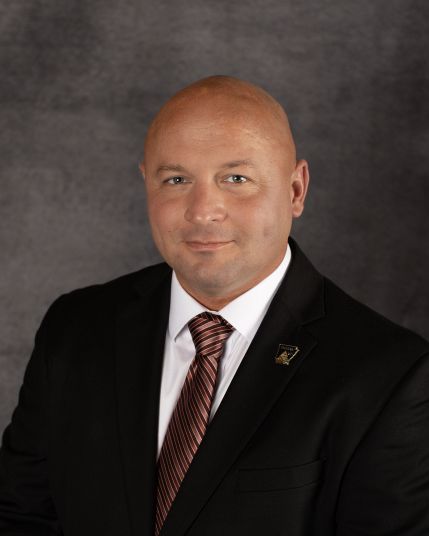 Photo of Senator Matt McKee (R)